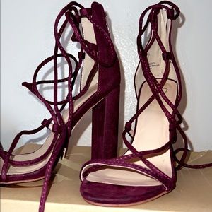 Windsor. Burgundy heels size 8.